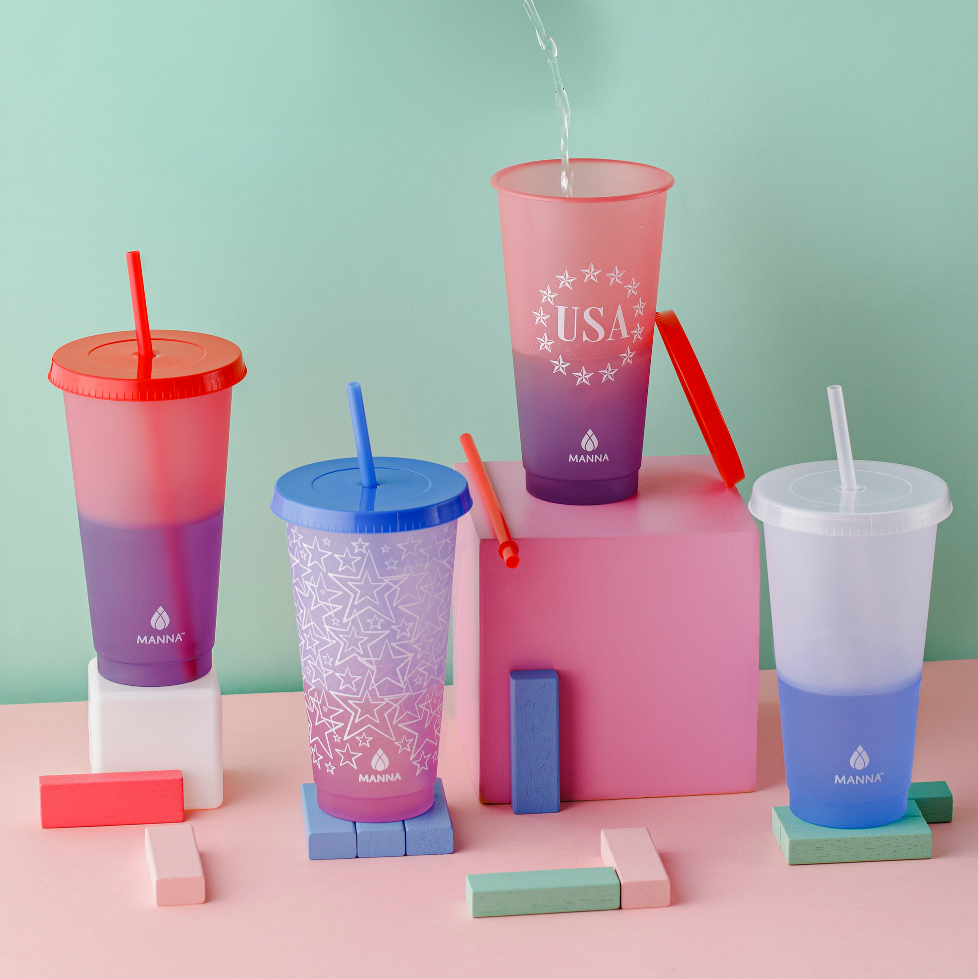 4pk-24-oz-patriotic-color-changing-cups-l4 156A0971-_1.png