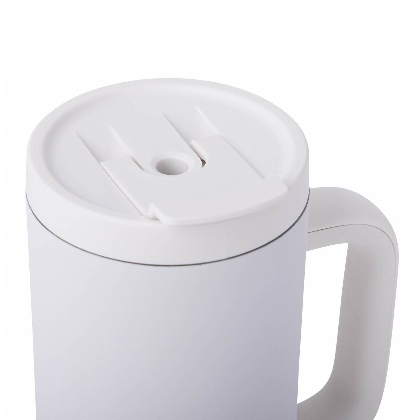 40-oz-leisure-tumbler-q8 CoreHome_MannaHydration_Whites_Raw-42.jpg