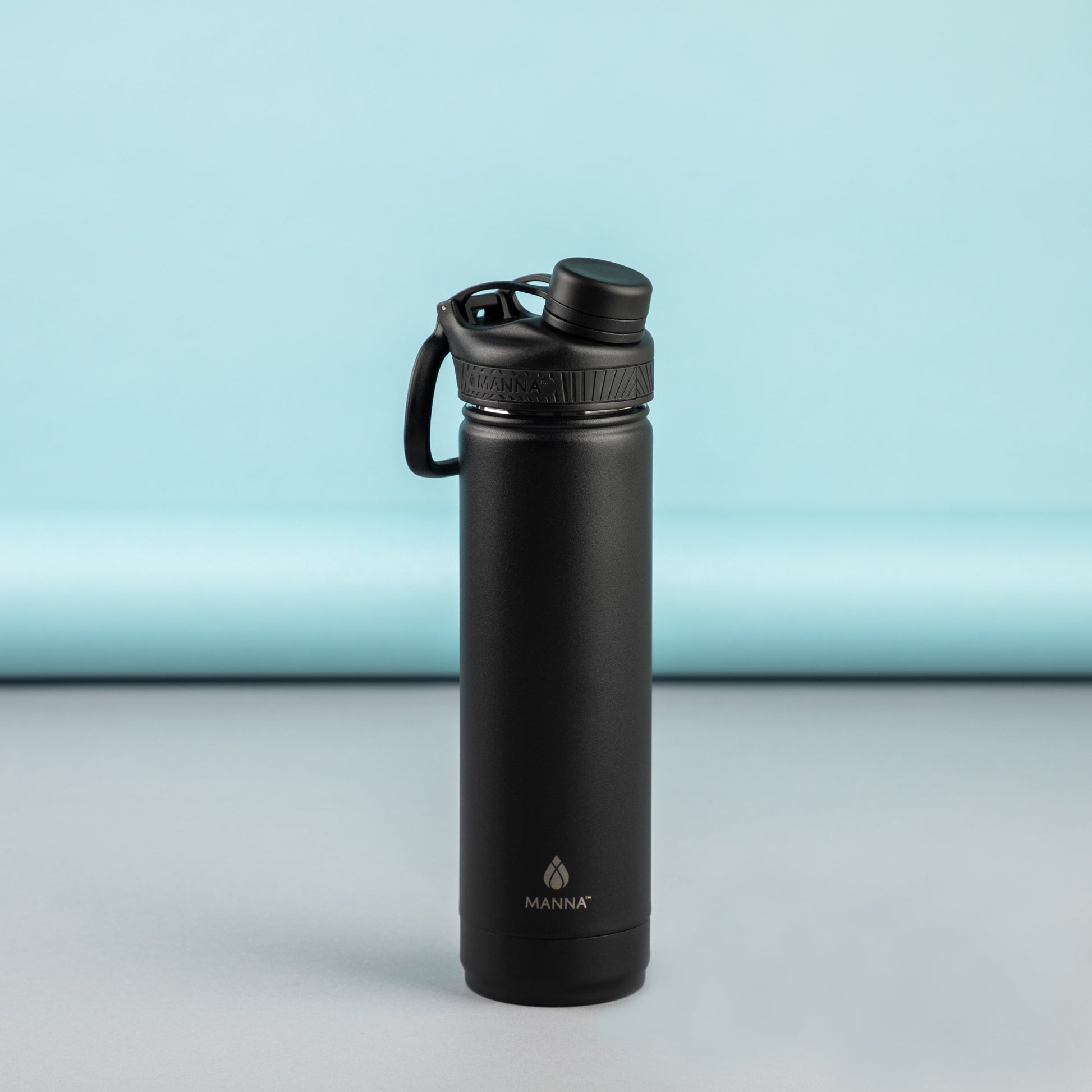 26-oz-saratoga-bottle-a2 MAN_Website_Saratoga_05.jpg