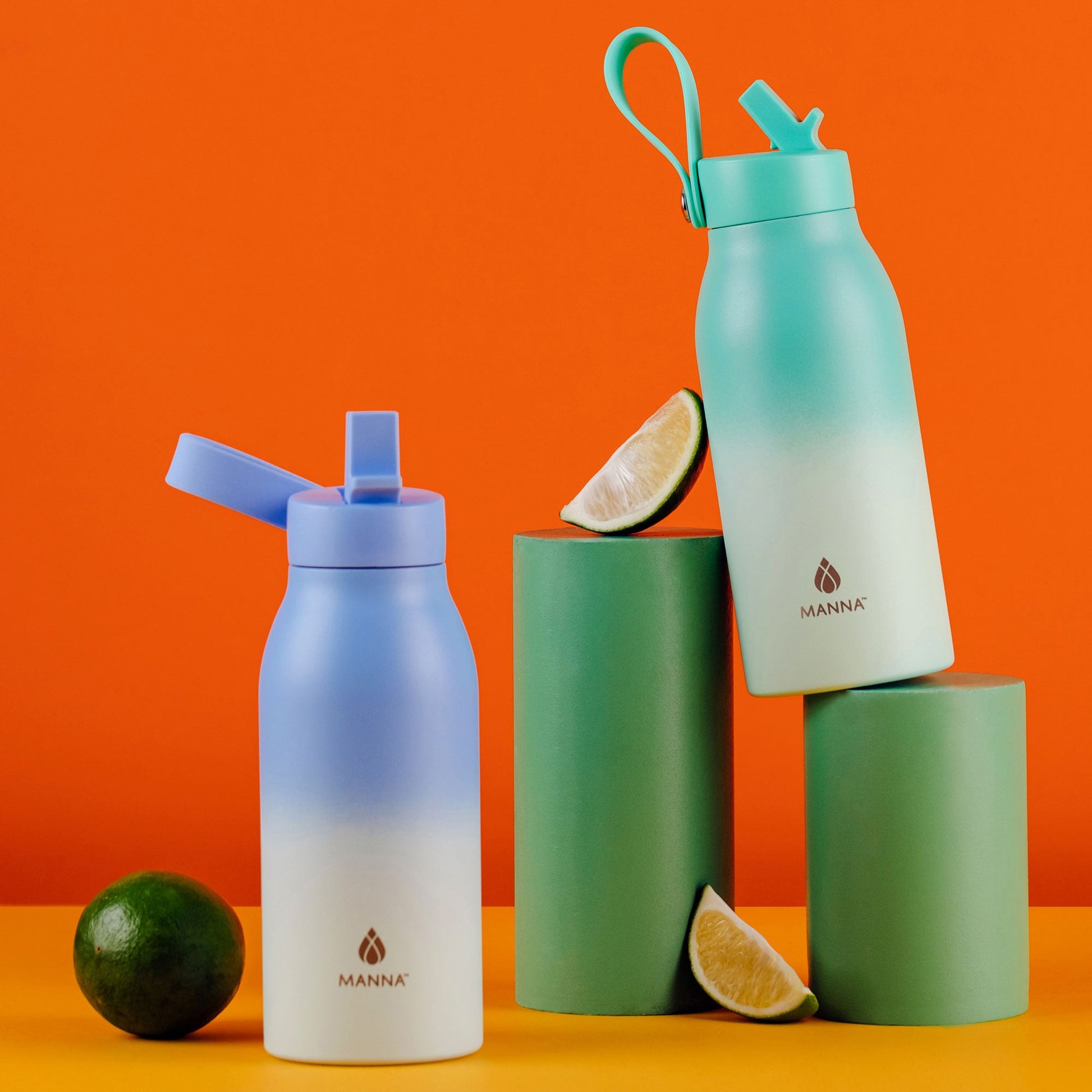 12-oz-modern-flip-kid-s-water-bottle-v0 WEB_7E9A2882_-_2.jpg
